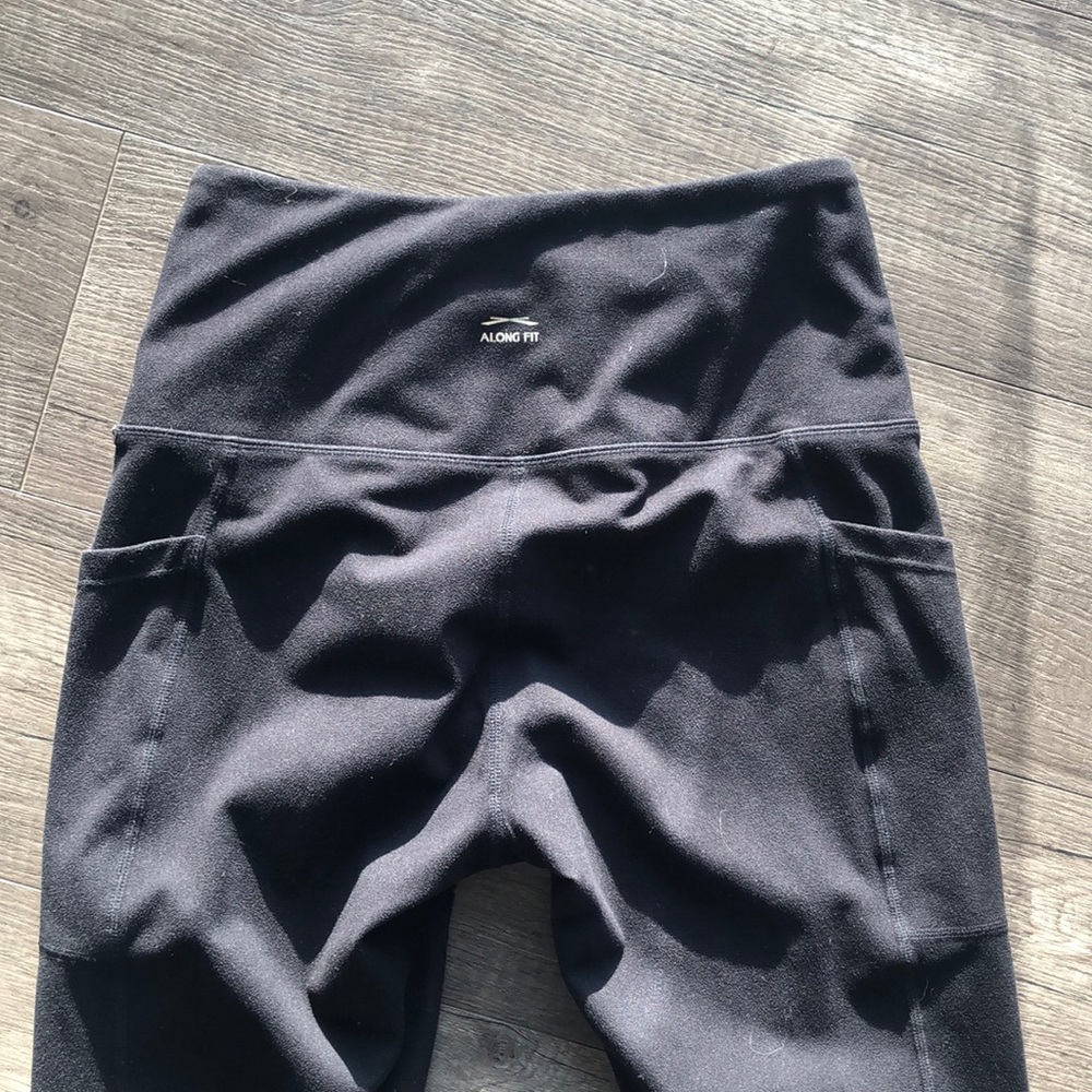 Along Fit leggings